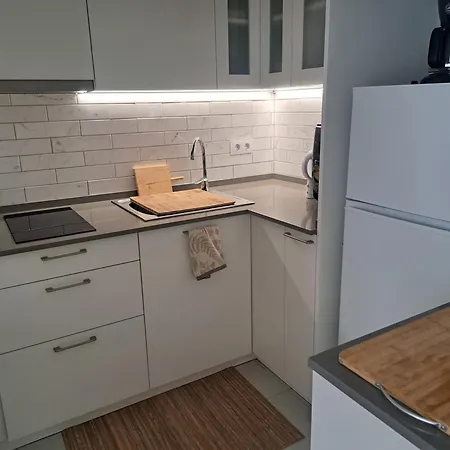 Luminoso Cerca De La Playa De Appartement