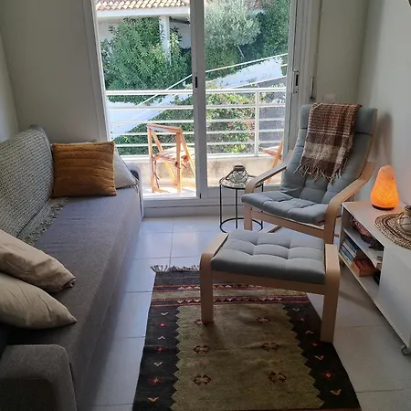 Luminoso Cerca De La Playa De *